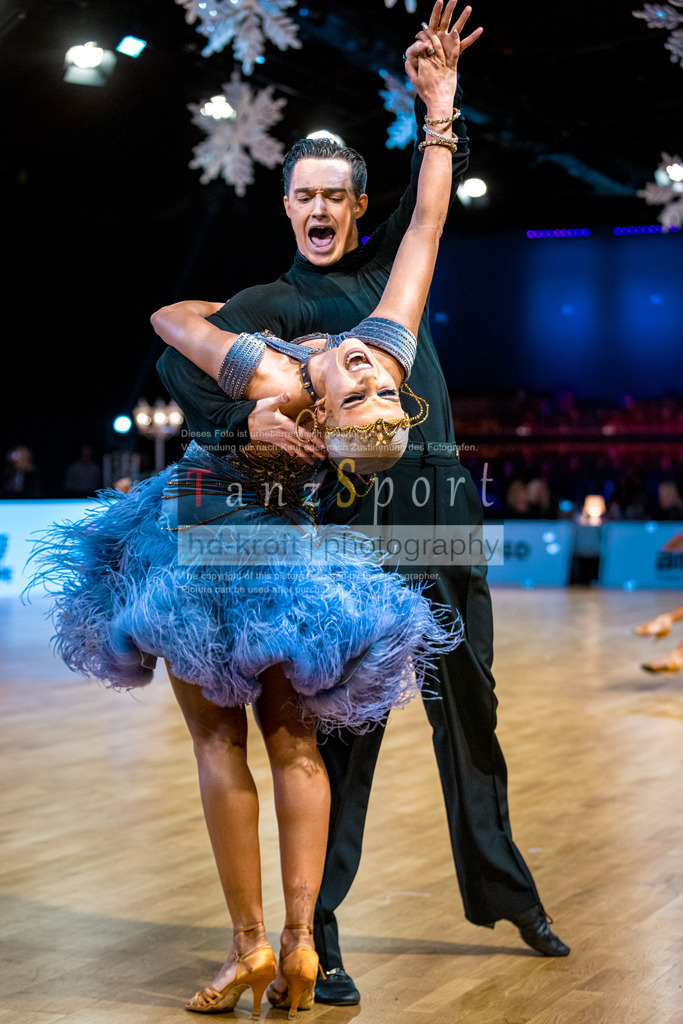 20251213_Baltic-GP_2118-2 | Tanzsportbilder, Standardtanz, Lateintanz, WDSF, DTV, LTVB, dancecomp, goc, hessen tanzt, blaues band der spree, walzer, tango, wiener walzer, slowfox, quickstepp, samba, rumba, cha-cha-cha, paso doble. jive, hd-kroft photography, turniertanzsport