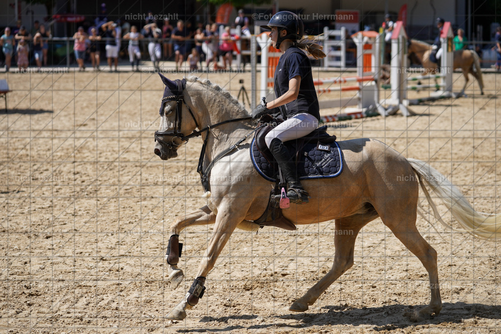 20240824-FAH08044 | Thierhaupten 2024, Bayerisches Landesponyturnier, Turnierbilder, Ponybilder, Turnierfotografen Bayern, Fotoagentur Herrmann