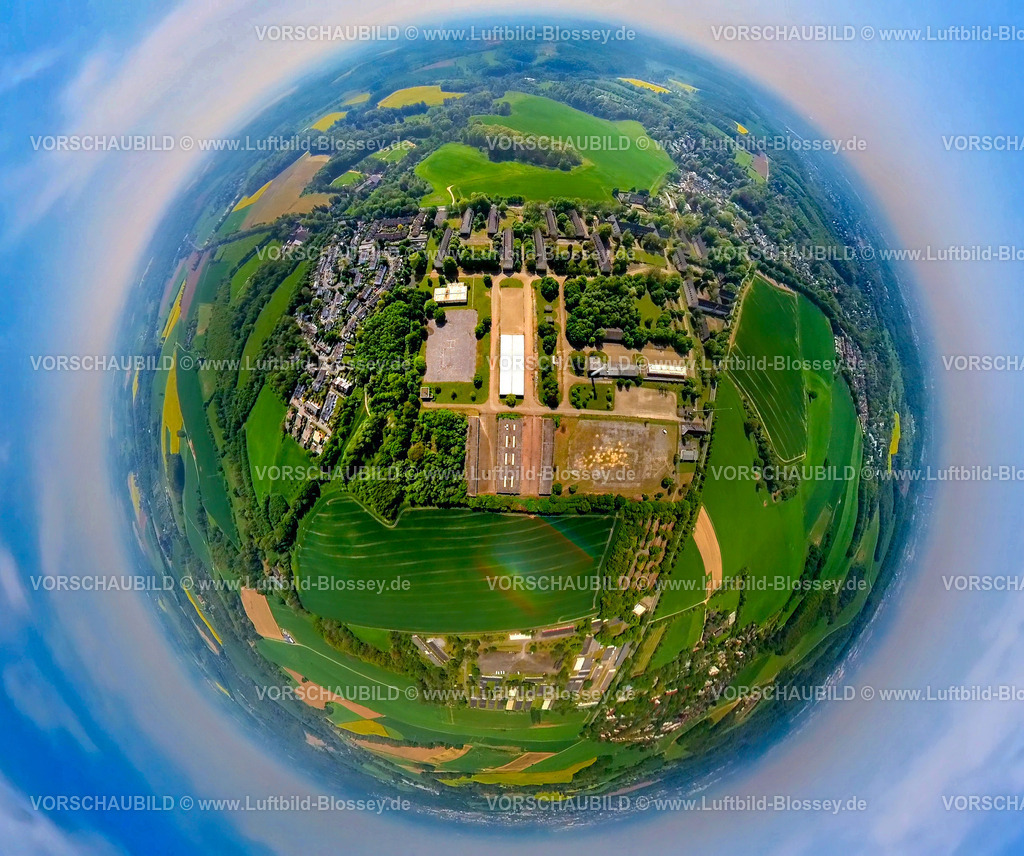 Duesseldorf240590081BelgischeKaserne | Luftbild, Bergische Kaserne, Kaserne der Bundeswehr umgeben von grünen Wiesen und Feldern, Erdkugel, Fisheye Aufnahme, Fischaugen Aufnahme, 360 Grad Aufnahme, tiny world, little planet, fisheye Bild, Hubbelrath, Düsseldorf, Nordrhein-Westfalen, Deutschland