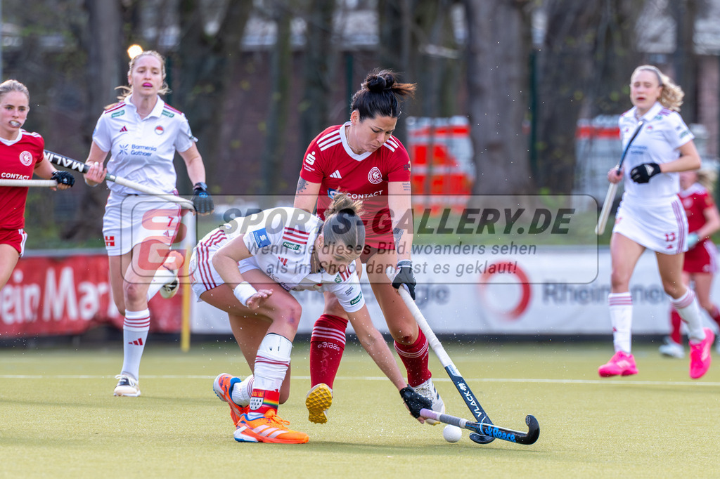 SFE_20260321_0115 | Köln, Deutschland, 21.03.26: Feldhockey 1. Bundesliga Damen zwischen Rot-Weiss Köln - Bremer HC im REWE Sportpark am 21.03.2026 in Köln, Deutschland. (Foto von Stephan Fehrmann)Köln, Germany, 21.03.26: Feldhockey 1. Bundesliga Damen between Rot-Weiss Köln - Bremer HC in REWE Sportpark at 21.03.2026 in Köln, Deutschland. (Foto from Stephan Fehrmann)