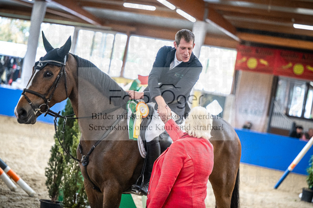 DOS_0007 | Entdecke hochwertige Reitturnierfotos von Foto Oger. Professionell, emotional und authentisch – jetzt Lieblingsmomente im Shop bestellen.Deutschlandweite Turnierfotografie. - Realisiert mit Pictrs.com