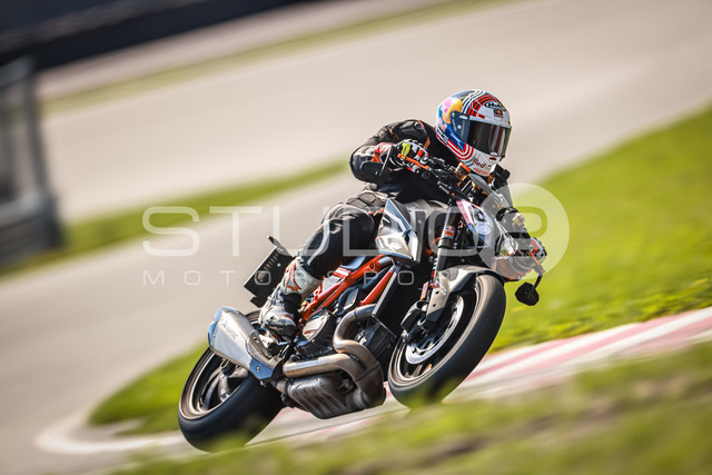 0899-240812_SB-010_899 | Deine Full-Service-Agentur für ✔️Videoproduktionen und ✔️Motorsportfotografie Jetzt Angebot anfragen!