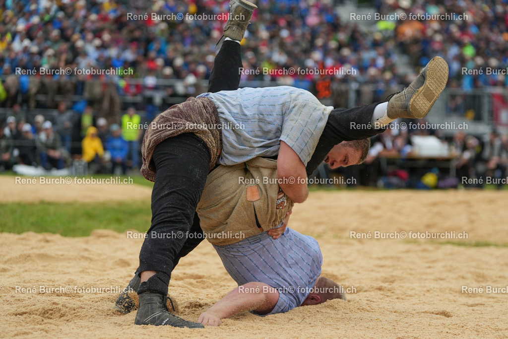 81 | René Burch leidenschaftlicher Fotograf aus Kerns in Obwalden.  Hier finden sie Sport, Landschaft und Natur Fotografie.
 - Realisiert mit Pictrs.com