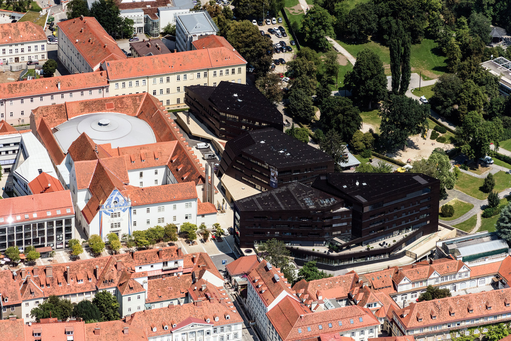 dr__0012116.jpg | GRAZ 20.07.2018 Gebäudekomplex "Pfauengarten" in Graz in Steiermark, Österreich. // Building complex "Pfauengarten" in Graz in Steiermark, Austria. Foto: Daniel Reiter