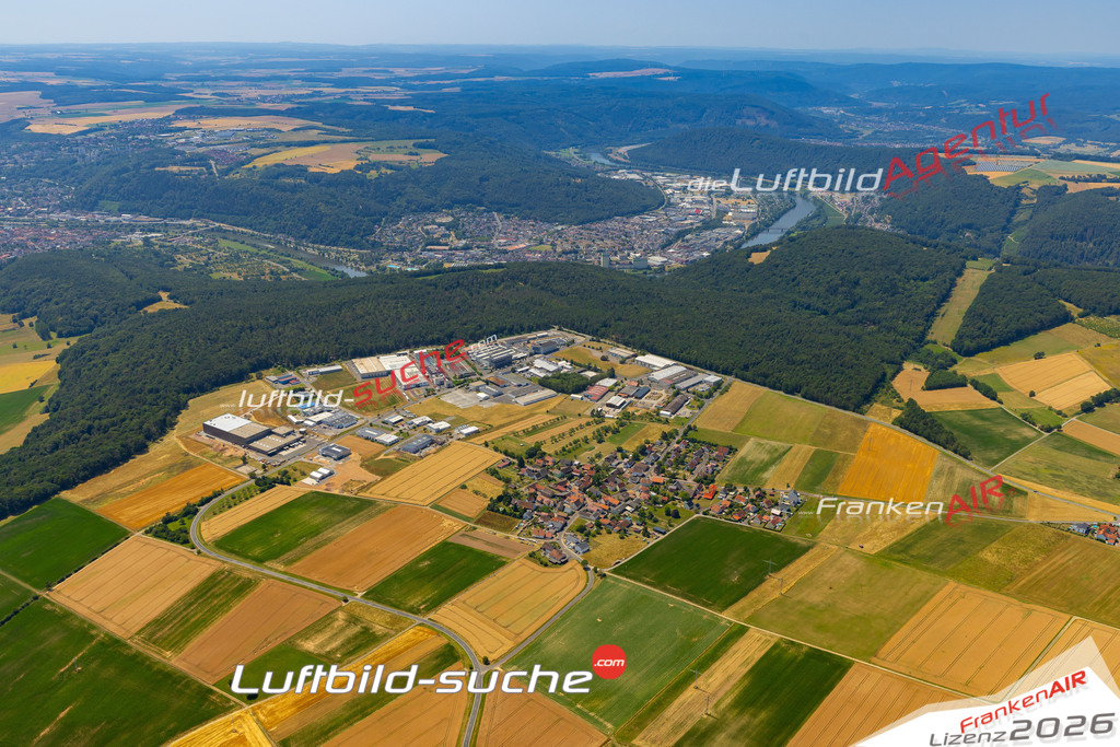 Das Luftbild zeigt : Wiebelbach Kreuzwertheim - Die Luftaufnahme wurde 2023 vom UL-Flugzeug aus erstellt ( keine Drohne ) - Hochauflösende Luftaufnahme - Für grossformatige Ausdrucke geeignet. Die Geschenkidee !Mit Lizenz und Bildrechte bestellbar