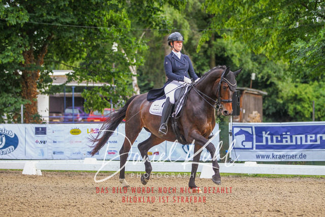 DKP41426 | Turniersportfotografie; Pferdefotografie; Dressurfotografie