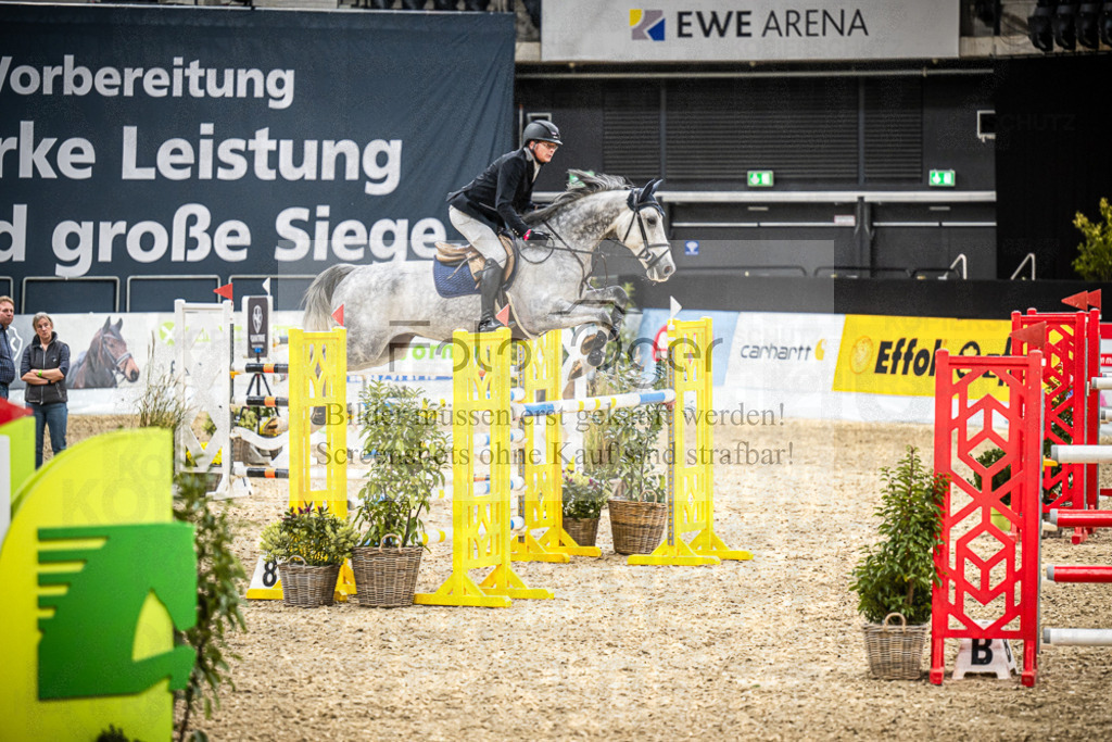 DOS_2078 | Entdecke hochwertige Reitturnierfotos von Foto Oger. Professionell, emotional und authentisch – jetzt Lieblingsmomente im Shop bestellen.Deutschlandweite Turnierfotografie. - Realisiert mit Pictrs.com