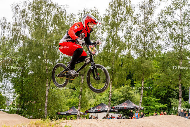 BayBMX2026-04967 | Fotogalerie von Thomas Dettweiler mit Eventbildern und lizenzfreien Fotos. Perfekt als Wandbild, für Büro, Website oder private Nutzung. - Realisiert mit Pictrs.com