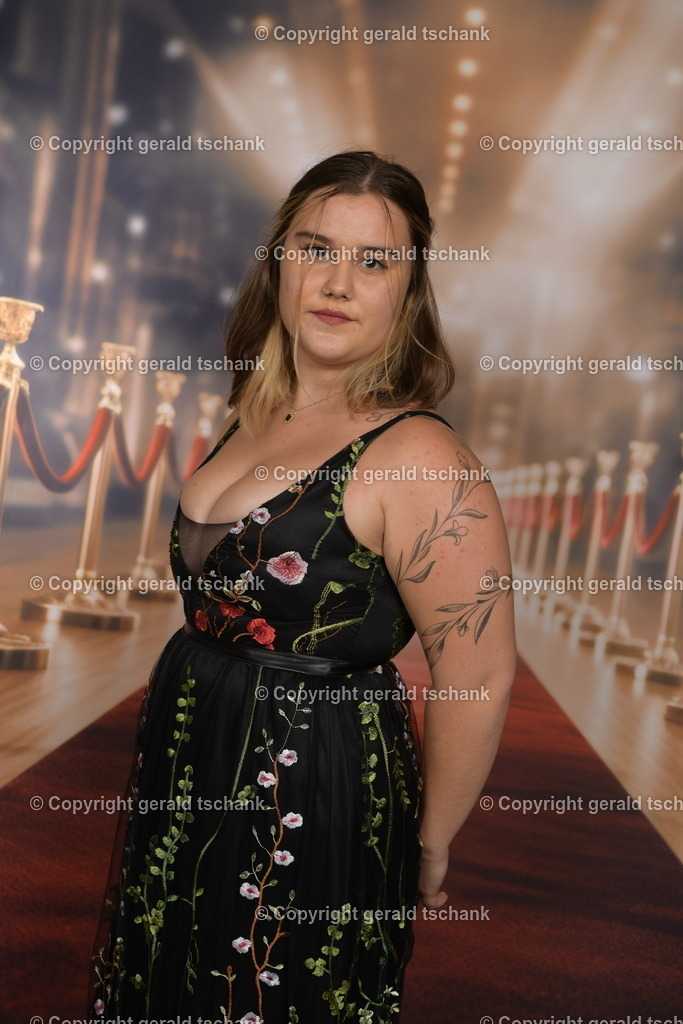MT1_4182 | Wählen Sie hier bitte Ihr bestes Foto aus, mit diesem Bild wird Ihr Set produziert. Sollten Sie kein Bild wählen oder mehrere suchen wir das Beste aus!