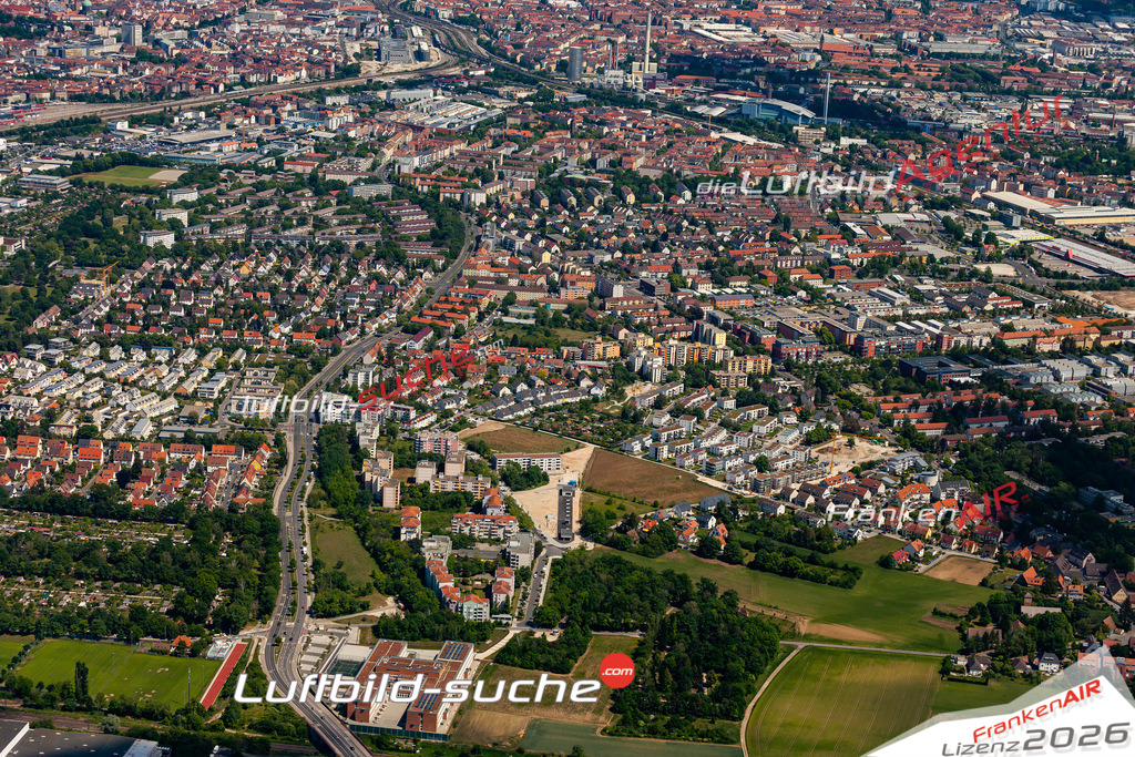 Aktuelles Luftbild von Großreuth bei Schweinau Nürnberg - Die Luftaufnahme wurde 2020 mittels UL-Flugzeug erstellt ( keine Drohne ) - hochauflösende Kamera-Systeme von  Canon -Beste Qualität - Für grossformatige Ausdrucke geeignet. Die Geschenkidee !