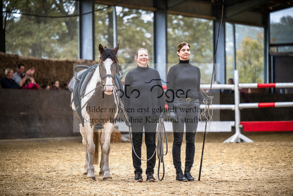 DOS_0293 | Entdecke hochwertige Reitturnierfotos von Foto Oger. Professionell, emotional und authentisch – jetzt Lieblingsmomente im Shop bestellen.Deutschlandweite Turnierfotografie. - Realisiert mit Pictrs.com