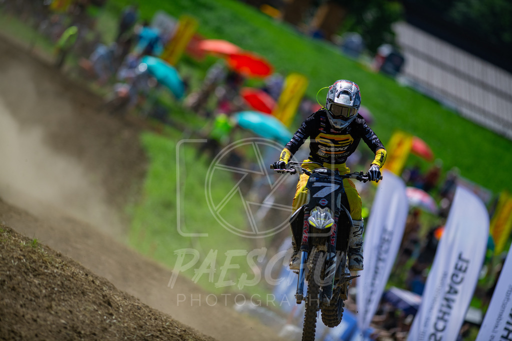 MX 2 (816) | Paeschuphoto Shop - Wer nicht sucht der auch nicht findet.Ob Motocrossbilder oder von einem besuchtem Spiel, Hauptsache Action. - Realisiert mit Pictrs.com