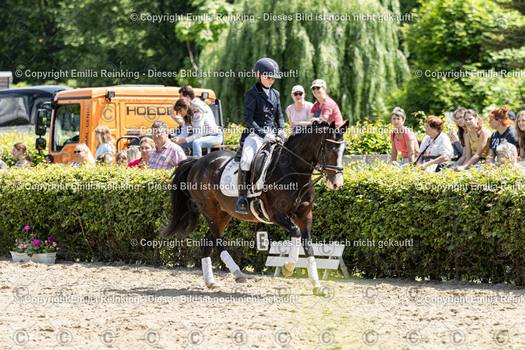 CL5A9838 | Emilia Reinking Fotografie - Realisiert mit Pictrs.com