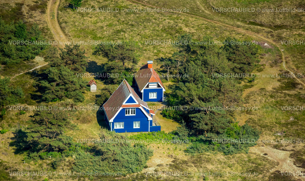 Ostsee16062607Hiddensee_Vitte | blaues Inselhaus, Dünenheide, Strandhaus, Haus in den Dünen, Ort Vitte,  Insel Hiddensee, Ostseeküste,Mecklenburg-Vorpommern, Vorpommern, Mecklenburg-Vorpommern, Deutschland
