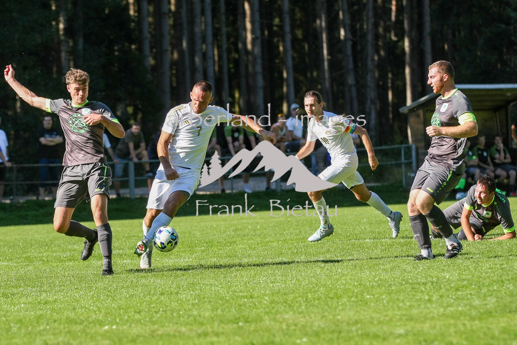 993T2590 | Medien- Sport- Entertainmentfotos