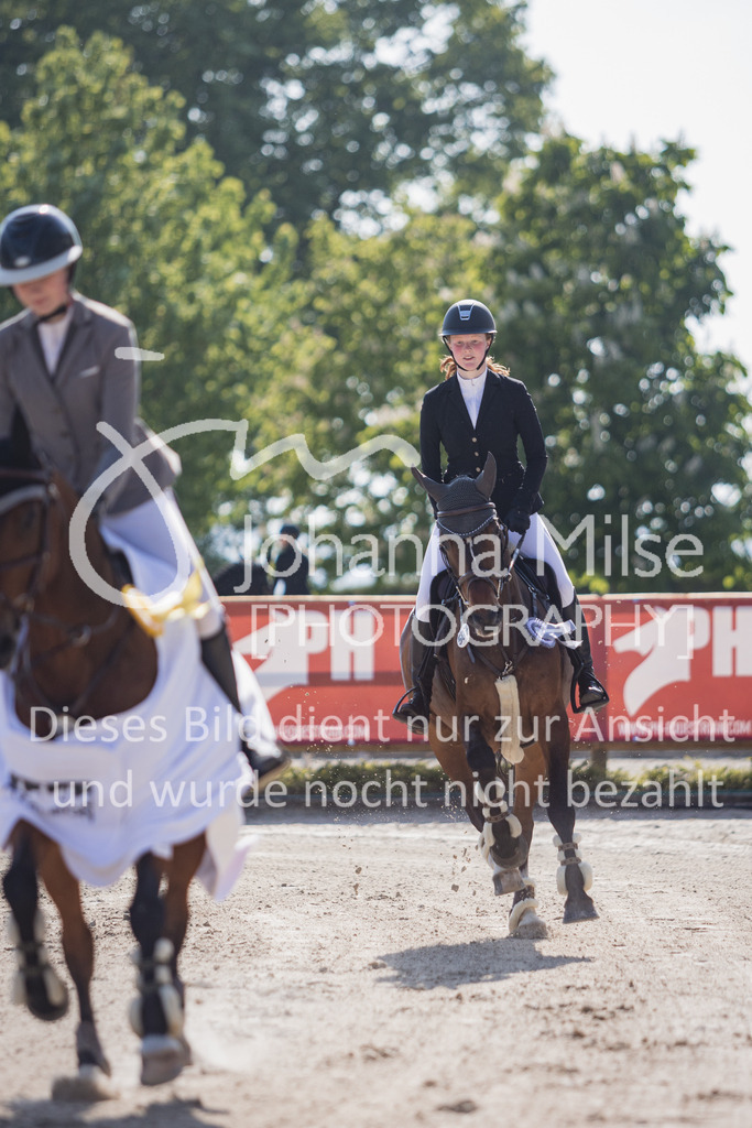 230519_MayDays_Stil-A2-U25-161 | Deine schönsten Turniermomente als professionelle Fotos! Entdecke hochwertige Pferdesport-Fotografie im Online-Shop. Jetzt Fotos finden & bestellen!