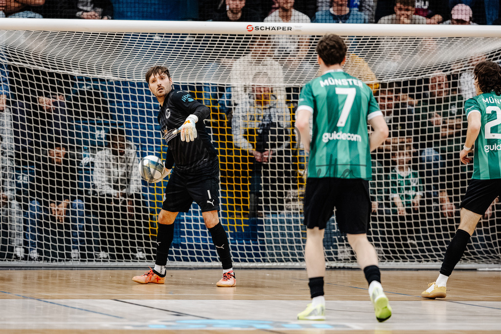 47. Stadtmeisterschaften im Hallenfußball 2025, Endrunde | Stadtmeisterschaften im Hallenfußball 2025, Endrunde, Sporthalle Berg Fidel in Münster. Foto: sportfotografie.ms | Markus Paletta - Realisiert mit Pictrs.com