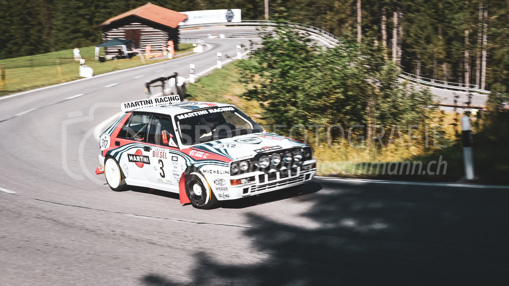 19. Arosa ClassicCar 2023 - 1. September 2023 | 19. Arosa ClassicCar 2023
Arosa, Schweiz
Portmann Andreas aus Männedorf mit der Startnummer 312 in einem Lancia Delta HF Integrale (EVO) Gr. A, Jahrgang 1988, in der Klasse Sport Trophy.
@arosaclassiccar, @arosa.official, #arosaclassiccar, #arosa, #76curves, #classiccar
Bild: Sportfotografie Markus Aeschimann | www.markus-aeschimann.ch - Realisiert mit Pictrs.com