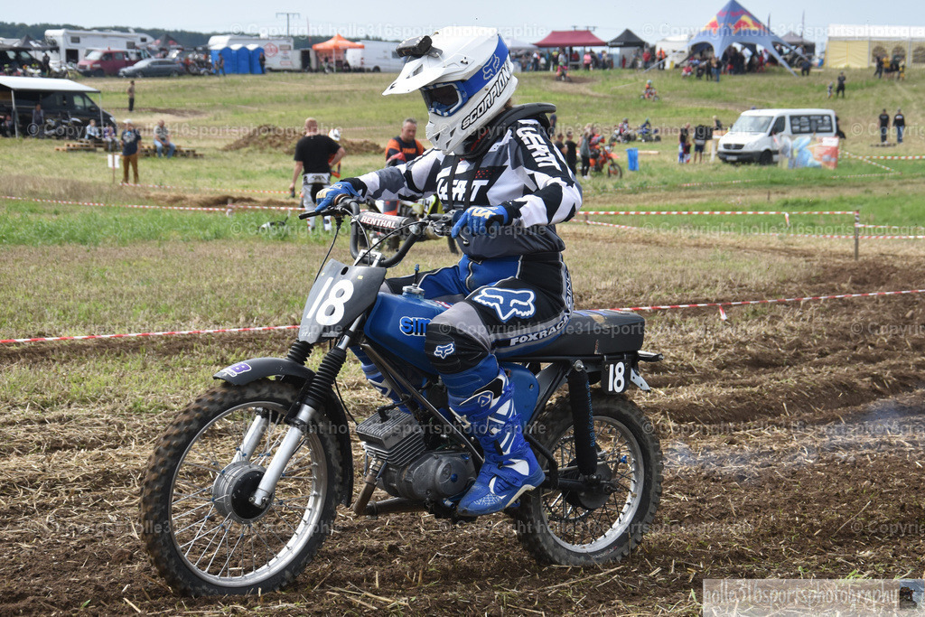 DSC_0207 (2) | Sportfotografie , Motorsport, Motoross, Reitsport, Mointainbike, Enduro,
Landschaft , Outdoor, Eventfotografie, Landschaft, Bilder online bestellen - Realisiert mit Pictrs.com