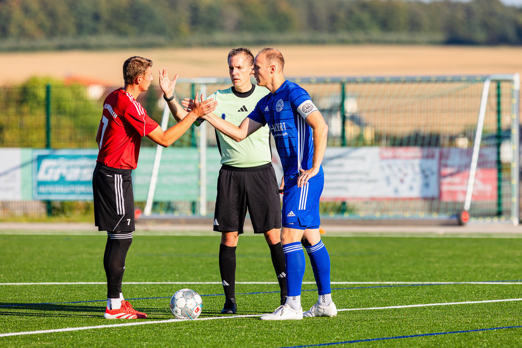 SG Morshausen - SV Blankenrath | Sportfotografie Hermann-Josef Stoffel - Realisiert mit Pictrs.com