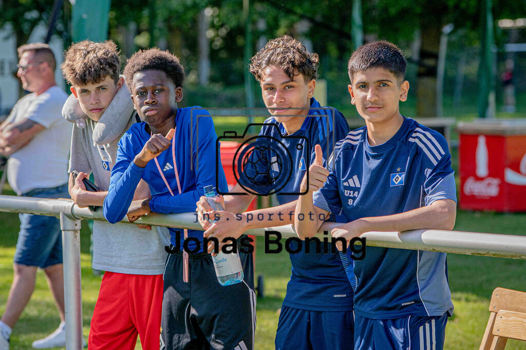 Fußball I C-Junioren I Saison 2025-2026 I Pfingsturnier Langförden I 16616 | jns.sportfotos - Realisiert mit Pictrs.com