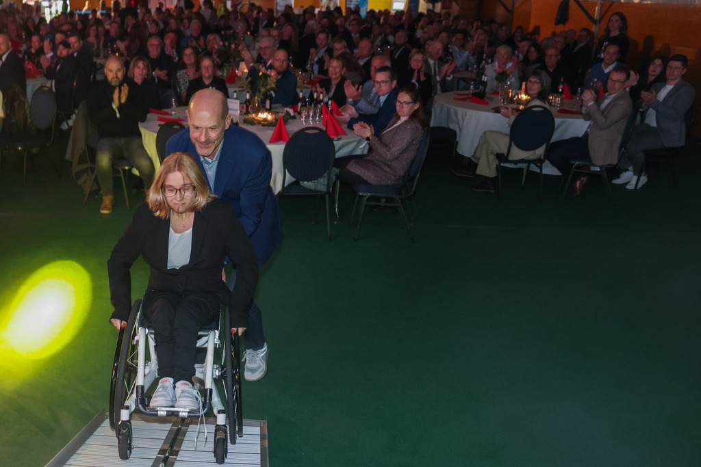 top-top.de250214-168 | Die 3. Weseler SportNacht, die große Sportgala mit Ehrungen der Weseler Sportler des Jahres 2024 findet am Freitag, den 14.02.2025 im Festzelt an der Rheinpromenade statt.Foto: Erwin Pottgiesser