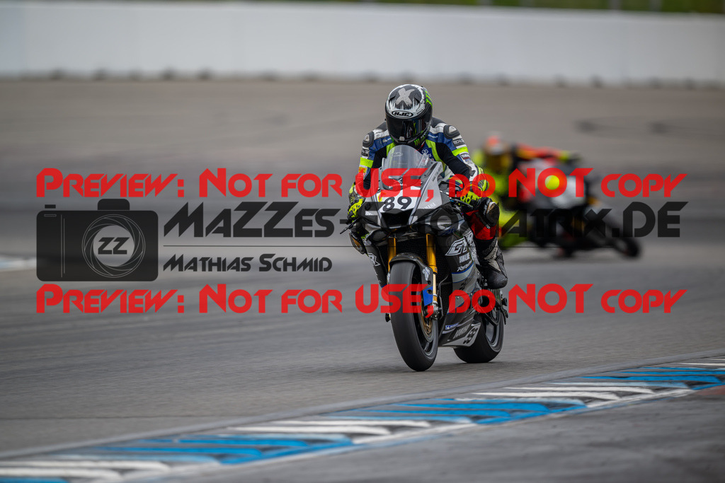 MaZZes-Fotomatrix-20260809-575889 | R1