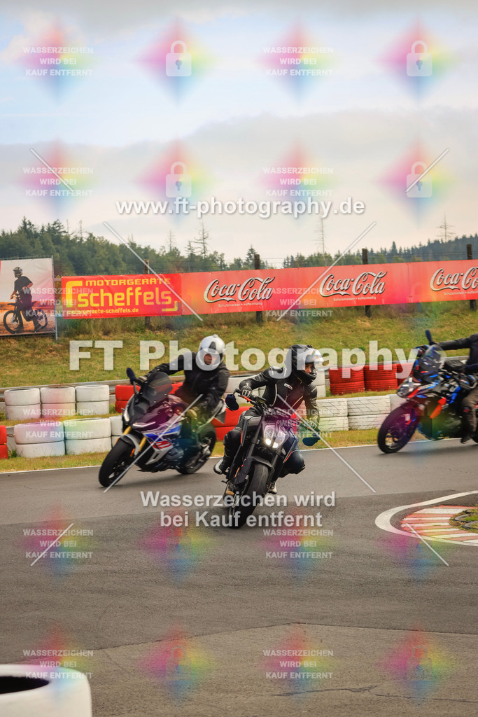 _DSK1947 | Hier findet Ihr Bilder von Touristenfahrten auf der Nürburgring Nordschleife oder von anderen Veranstaltungen die ich besucht habe. Viel Spass beim Durch Schauen 