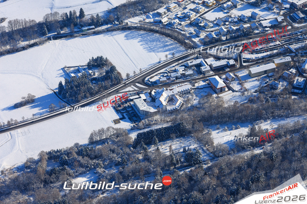 Die Luftaufnahme der Stadt Kronach wurde vom UL-Flugzeug heraus erstellt ( keine Drohne )- hohe Auflösung für beste Qualität