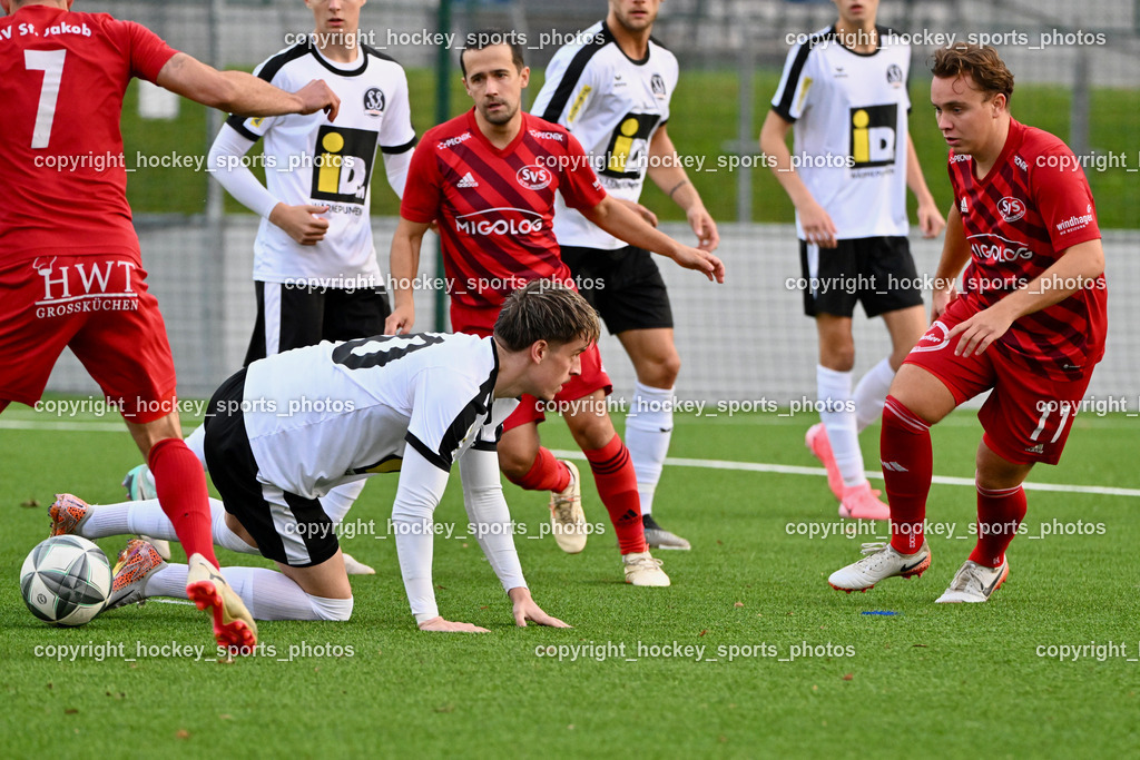 SV Spittal 1921 vs. SV St. Jakob  | #10 Adrian Steurer SV Spittal, #32 Marco Koller St.Jakob, #11 Florian Uggowitzer St.Jakob, SV Spittal 1921 vs. SV St. Jakob , SV Spittal 1921 vs. SV St. Jakob  am 20.09.2024 in Spittal an der Drau (Goldeck Stadion), Austria, (Photo by Bernd Stefan)
