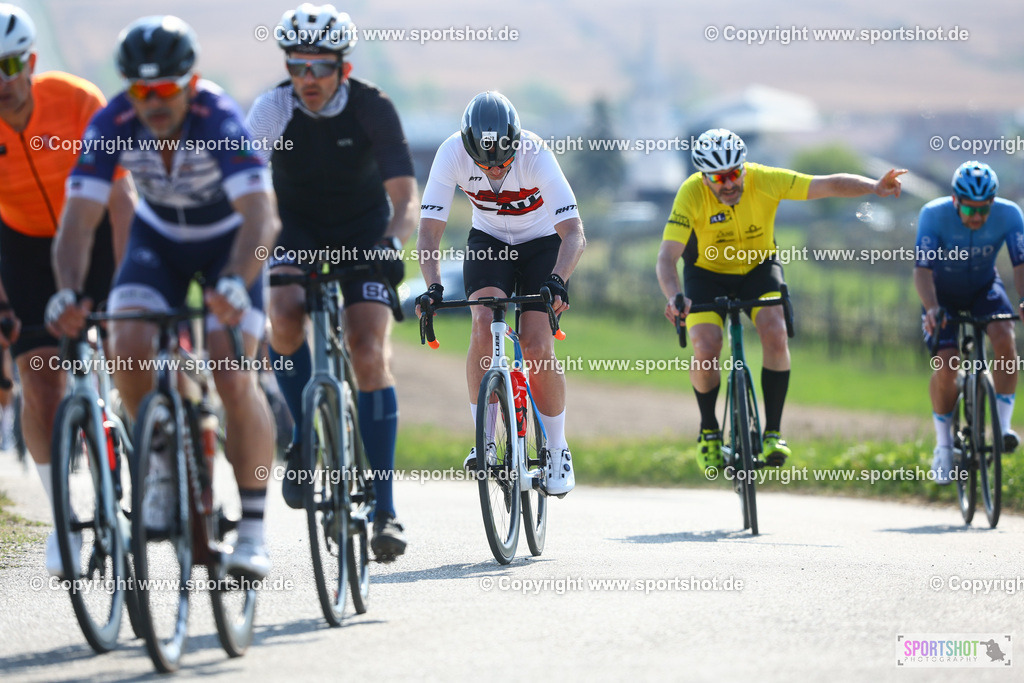 248_TRA55417 | Neusiedlersee Radmarathon 2026@sportshot_your_pictrs #yourpictures#roadtowm2029 #nrm #neusiedlerseeradmarathon #neusiedlersee #neusiedlerseetourismus #burgenland #mörbisch #nrm26 #burgenlandtourismus #voglundco #poweredbyburgenlandtourismus #radsport #rad #marathon #ucigranfondo #visitburgenland #ucigranfondoworldseries
