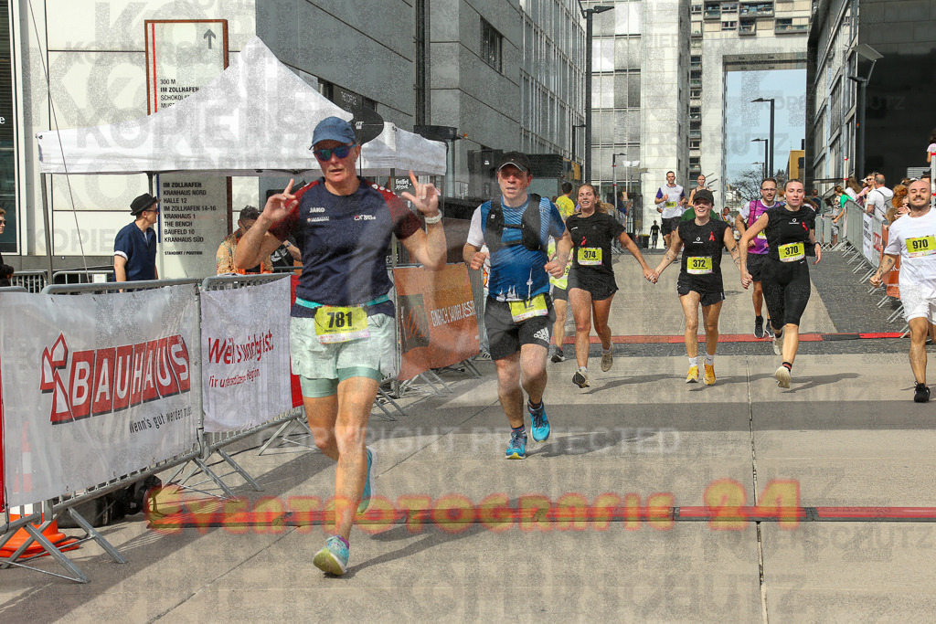 250920_1330_EX1_5089 | Sportfotografie im Rhein-Sieg Kreis, Köln, Bonn, NRW, Rheinland Pfalz, Hessen, etc. Unser Tätigkeitsfeld umfasst den Laufsport vom Volkslauf über den Marathon, Duathlon, Triathon bis zum Ultralauf wie Kölnpfad Ultra oder Schindertrail.