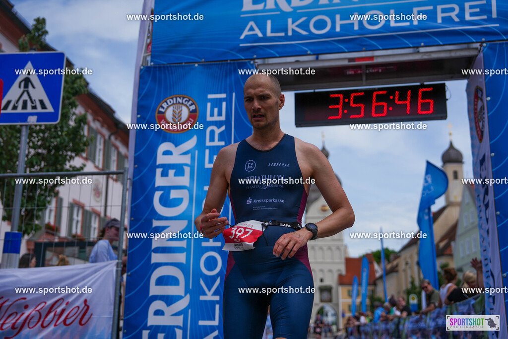DSC04707 | Stadttriathlon Erding 2025. #yourpictrs #sportshot_your_pictrs @Sportshotphotography #stadttriathlonerding Copyright: www.sportshot.de