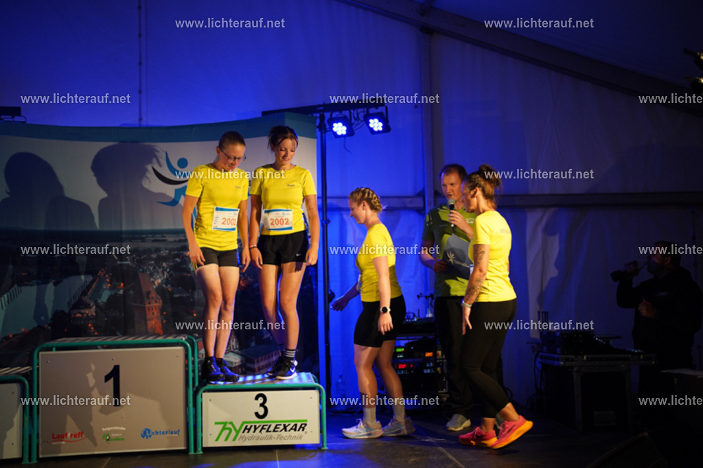 FSC00511 | Lichterlauf  - Realisiert mit Pictrs.com