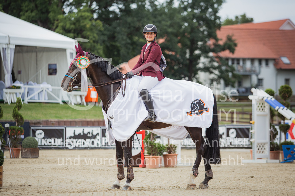 220729_BHO_GT_M2-Spr_1-264 | Deine schönsten Turniermomente als professionelle Fotos! Entdecke hochwertige Pferdesport-Fotografie im Online-Shop. Jetzt Fotos finden & bestellen!