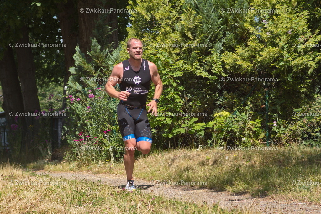 2023_0630_KoberTriathlon_DPM-OLY0950 | Urban. Natur. Panorama. Luftbild. 
Der Bildershop für aufregende Perspektiven!
Für Deko, Wandbild und Kalender!
Wir bringen LED-Bilder zum Leuchten!
