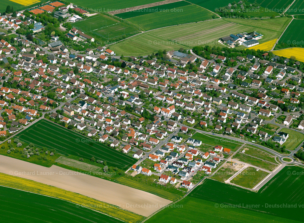 2858019 | Einsingen, Ulm