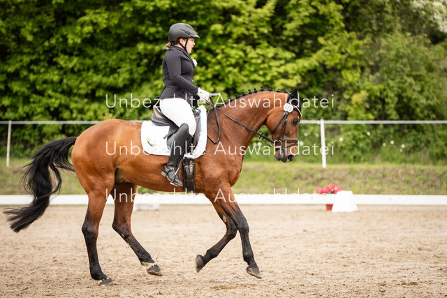 Bad_Meinberg_09447 | saradresslerfotografie - Realisiert mit Pictrs.com