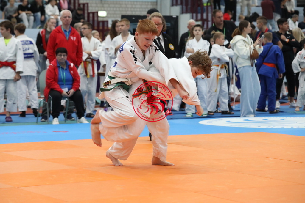 1J7A2791 | Fotos vom Adler Cup - Pictures from Adler Cup

Hier findet Ihr alle Eindrücke und großen Momente der Adler Cup Wochenenden. Here you will find all impressions and great moments of the Adler Cup weekends. - Realisiert mit Pictrs.com