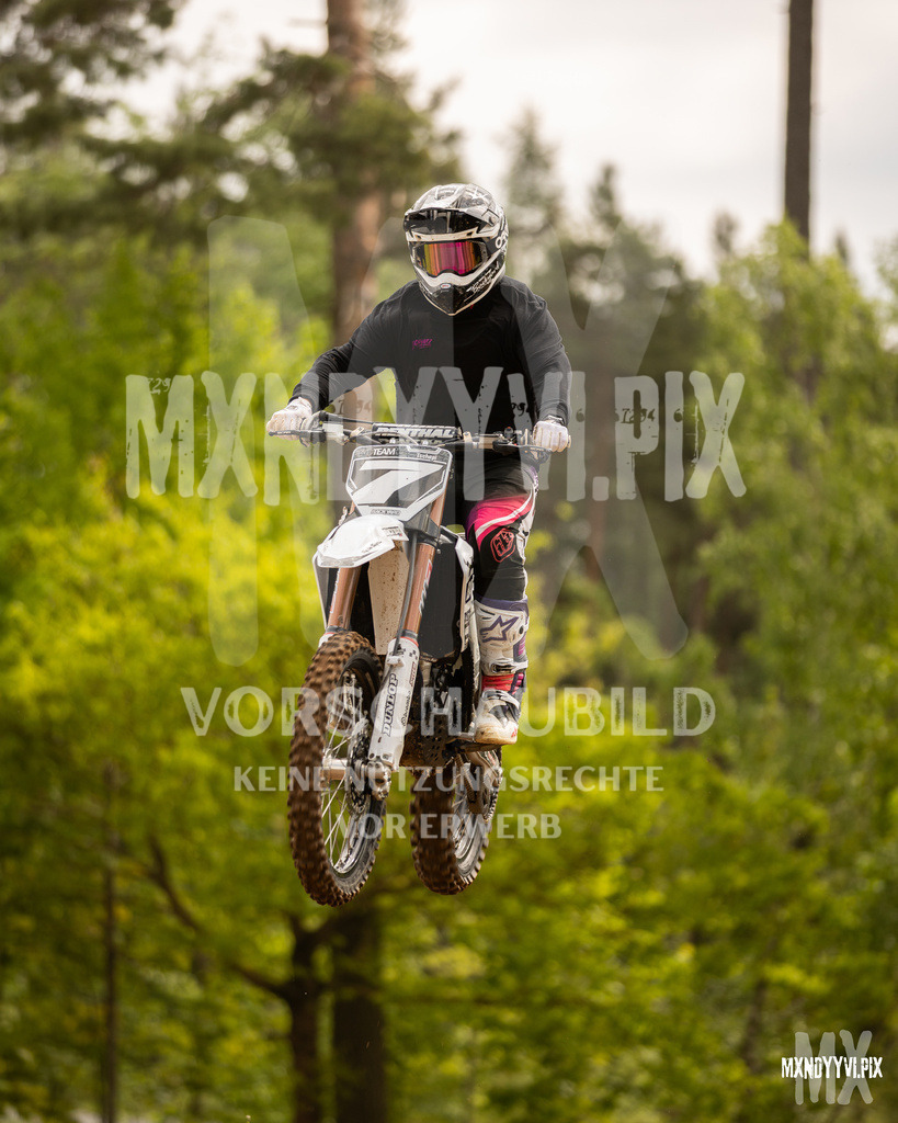866A5912 | mxndyyvipix