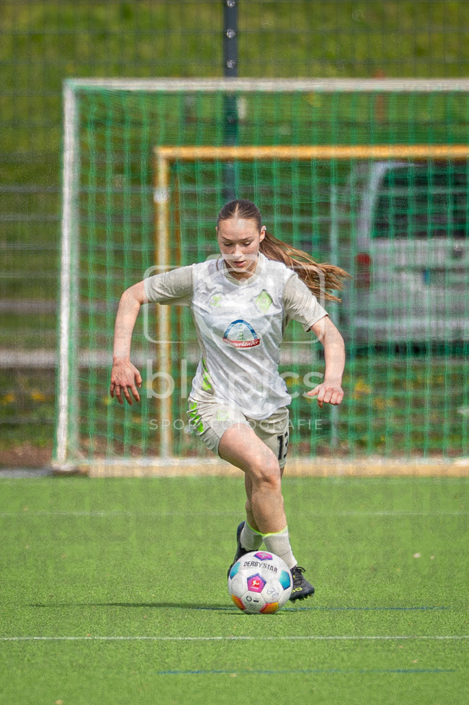_DSC3312 | Professionelle Fußball- und Sportfotografie. Spielbilder online ansehen und kaufen – Einzelbilder oder komplette Galerien in hoher Qualität. - Realisiert mit Pictrs.com