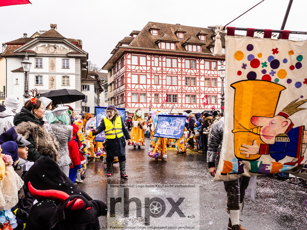 Chendermonschter 2026 | Stimmungsvolle Fotokunst aus Luzern. Erlebe den Pilatus, den See und die Stadt Luzern in exklusiven Aufnahmen in der Fotogalerie & Shop. - Realisiert mit Pictrs.com