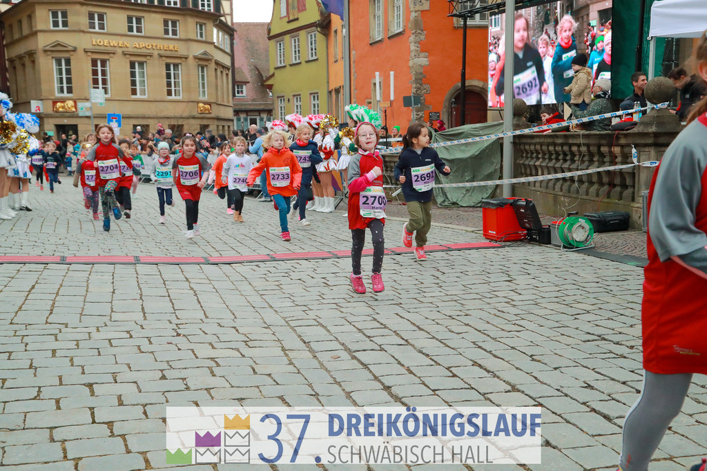 AOK JuniorCup 400m | 3Koenigslauf 2023 - Realisiert mit Pictrs.com