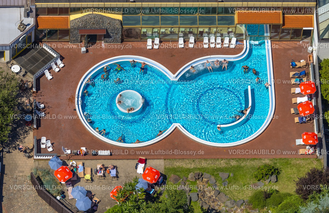 Oberhausen230705833 | Luftbild, Revierpark Mattlerbusch mit Niederrhein-Therme, Röttgersbach, Duisburg, Ruhrgebiet, Nordrhein-Westfalen, Deutschland