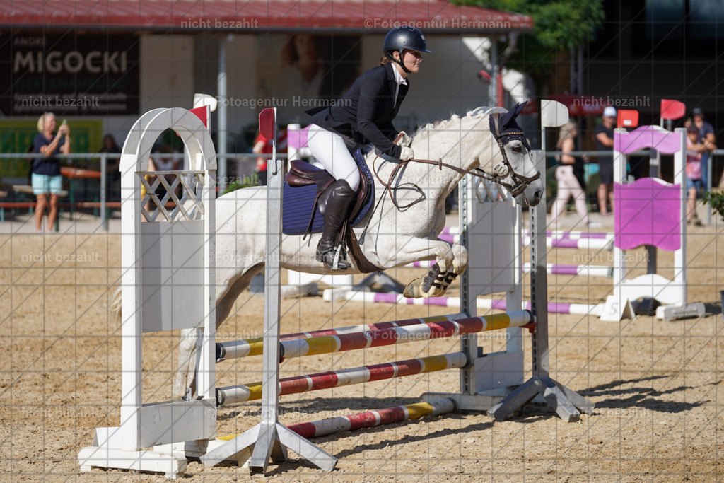 20240824-FAH07430 | Thierhaupten 2024, Bayerisches Landesponyturnier, Turnierbilder, Ponybilder, Turnierfotografen Bayern, Fotoagentur Herrmann