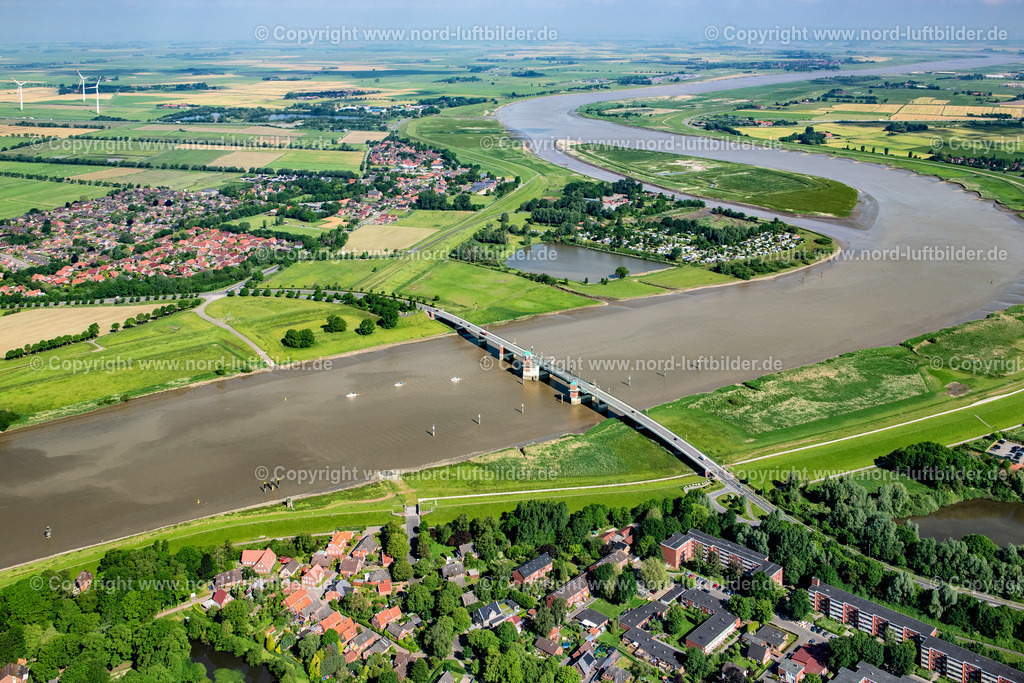 Leer_B_436_Jann_Berghausbrücke_ELS_7509110621 | LEER (OSTFRIESLAND) 11.06.2021 Fluß - Brückenbauwerk zur Überquerung " B 436 " in Leer über die Ems (Ostfriesland) im Bundesland Niedersachsen, Deutschland. // River - bridge construction for crossing "B 436" in Leer over the Ems (East Friesland) in the state Lower Saxony, Germany. Foto: Martin Elsen