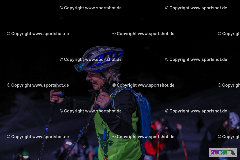 007A1215 | VerticalUp! #vertical_up_kitzbuehel #sportshot_your_pictrs #yourpictrs #dinafit #verticalup!2026