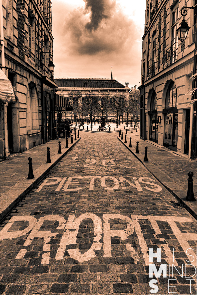 Priorite | Sichere dir dein Lieblingsbild von HISMINDSET als Print für dein Zuhause oder das Büro! - Realisiert mit Pictrs.com