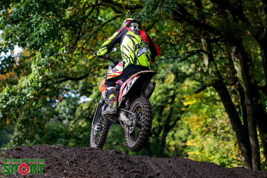 OpenTrack2024_Sonntag_Hobbyfahrer_217 | Bildergalerie von Sport-Ereignissen aber auch von weiteren spannenden Dingen - nicht nur vom Niederrhein. In Anlehnung an den bekannten Spruch von Hanns Dieter Hüsch heißt das Motto: "Niederrhein ist überall".  - Realisiert mit Pictrs.com