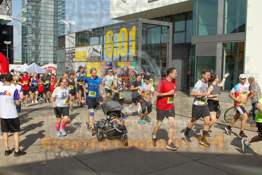 250920_1431_EV4_7071 | Sportfotografie im Rhein-Sieg Kreis, Köln, Bonn, NRW, Rheinland Pfalz, Hessen, etc. Unser Tätigkeitsfeld umfasst den Laufsport vom Volkslauf über den Marathon, Duathlon, Triathon bis zum Ultralauf wie Kölnpfad Ultra oder Schindertrail.
